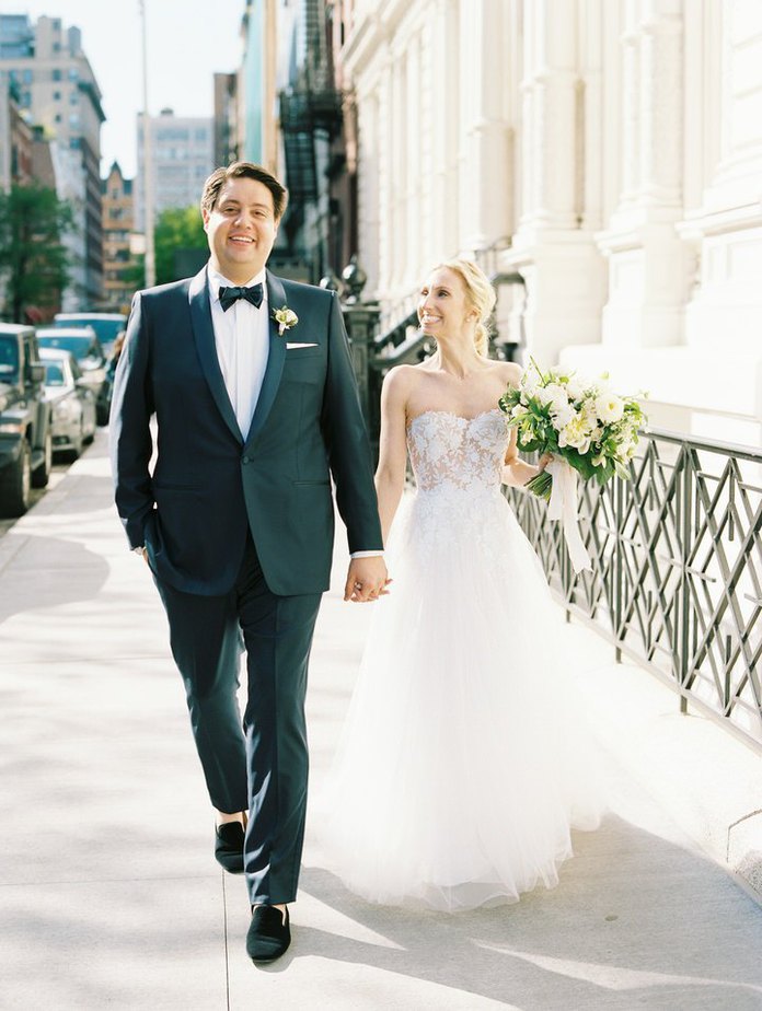 ny bride and groom wedding photos before their bower hotel wedding in nyc