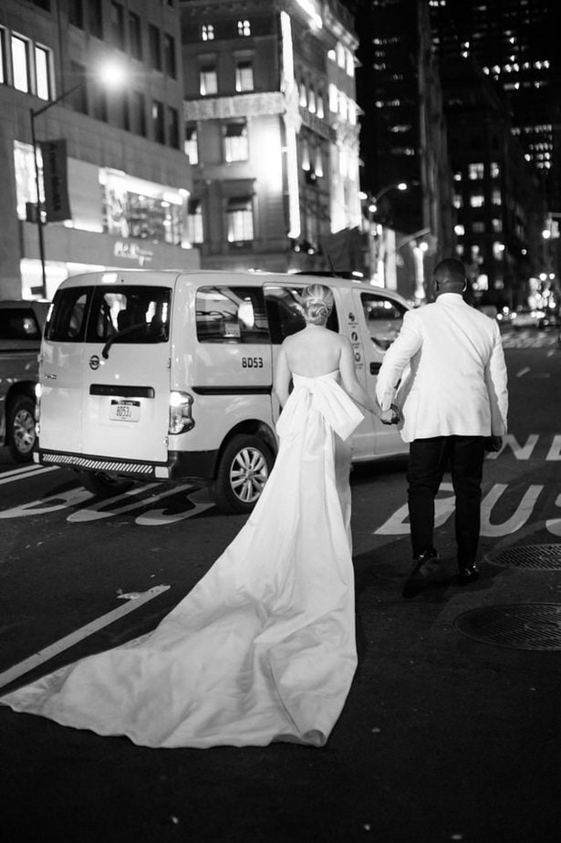 bride and groom pictures in nyc
